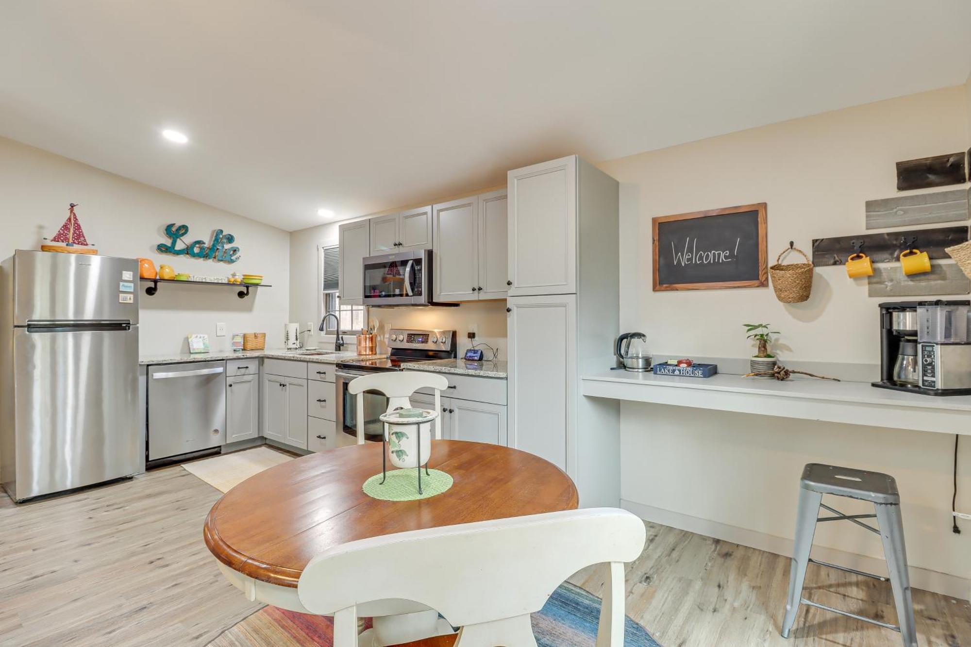 Quaint Jim Thorpe Cabin Retreat, Walk To Beach! Екстер'єр фото