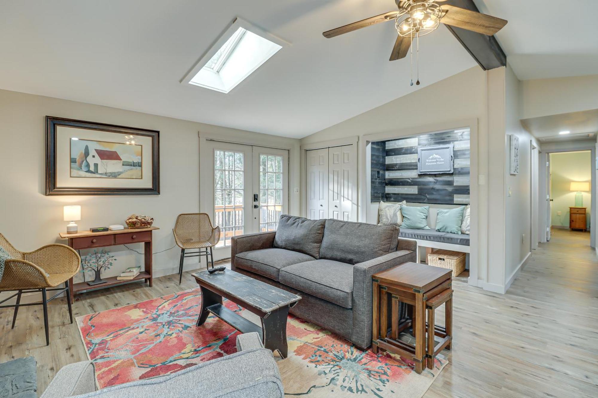 Quaint Jim Thorpe Cabin Retreat, Walk To Beach! Екстер'єр фото