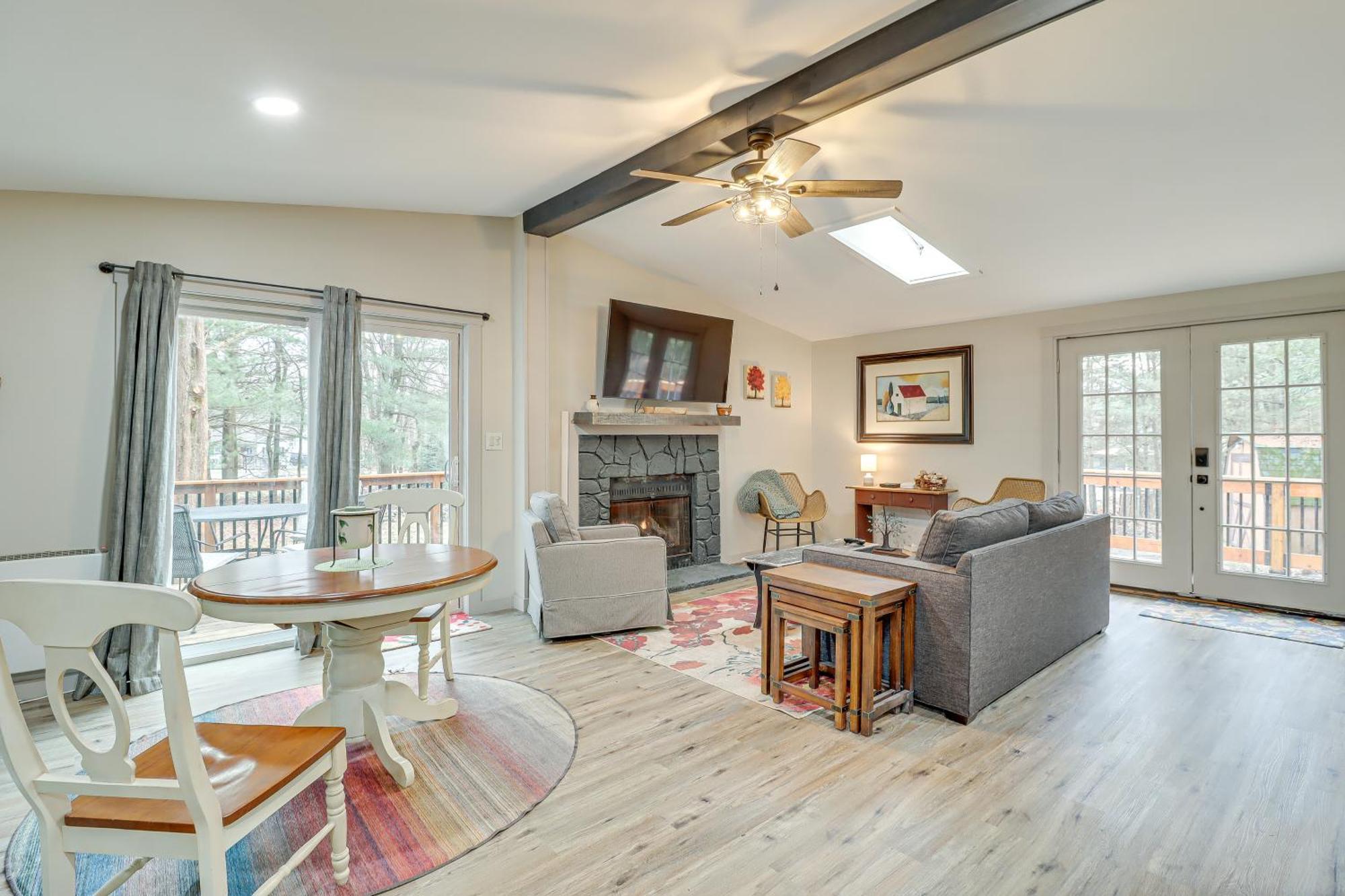 Quaint Jim Thorpe Cabin Retreat, Walk To Beach! Екстер'єр фото