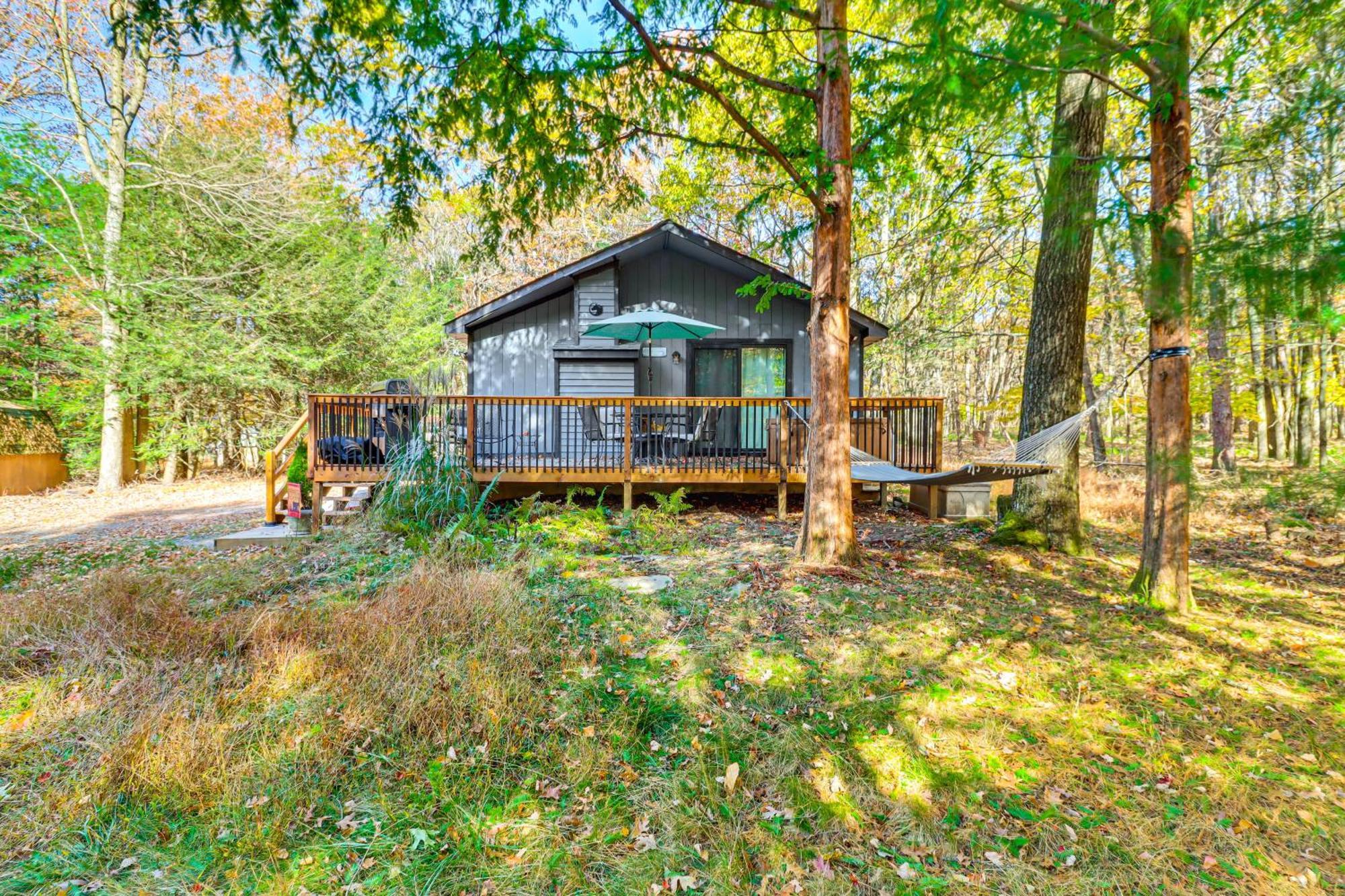 Quaint Jim Thorpe Cabin Retreat, Walk To Beach! Екстер'єр фото
